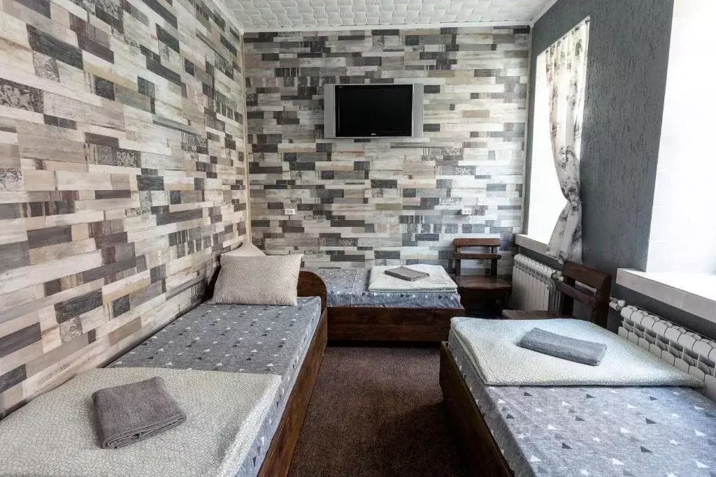 Комната Омская область, Омск ул. Дмитриева, 5к6 (18.0 м) - Фото 1