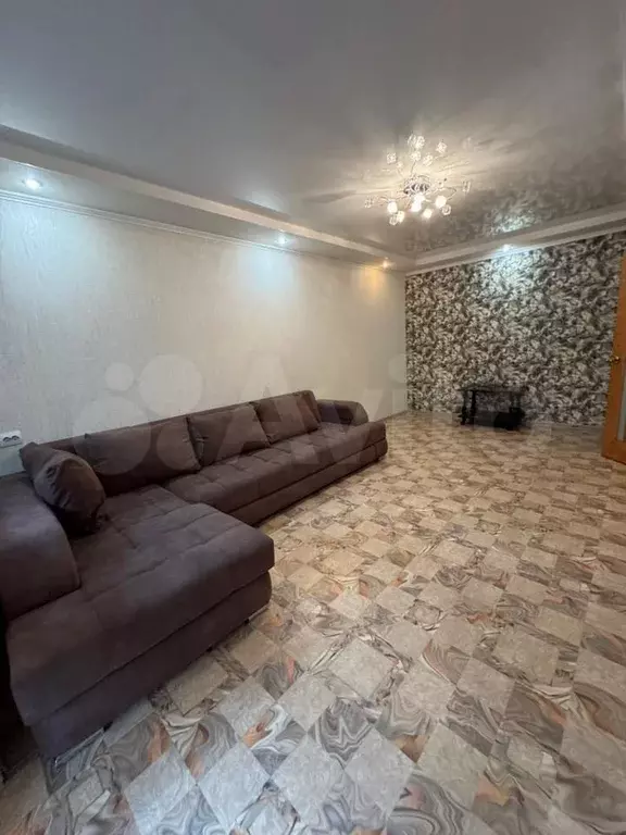 2-к. квартира, 54 м, 1/9 эт. - Фото 1