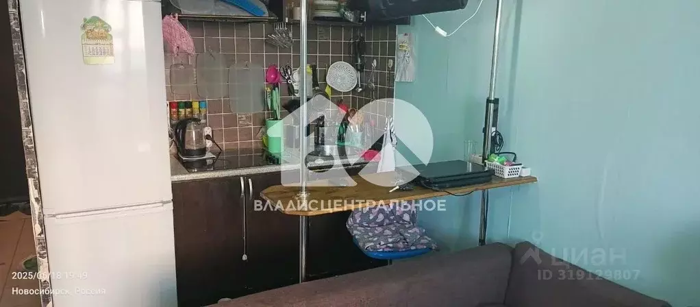 Студия Новосибирская область, Новосибирск Березовая ул., 19 (20.0 м) - Фото 0