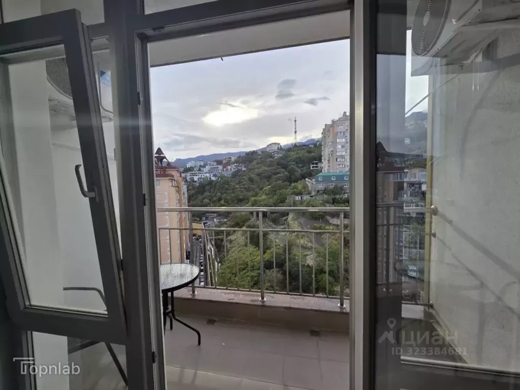 2-к кв. Крым, Ялта ул. Ореховая, 23А (60.5 м) - Фото 1