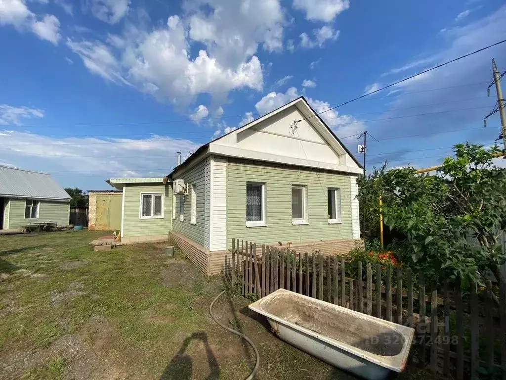 Дом в Оренбургская область, Оренбург пос. Подмаячный, ул. Квартал № ... - Фото 1