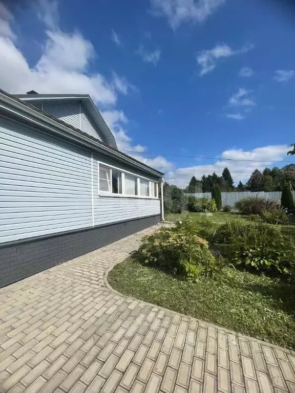 Дом в Калужская область, Бабынинский район, Муромцево с/пос, д. Бесово ... - Фото 1