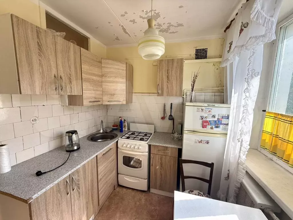 2-к. квартира, 45 м, 5/5 эт. - Фото 0