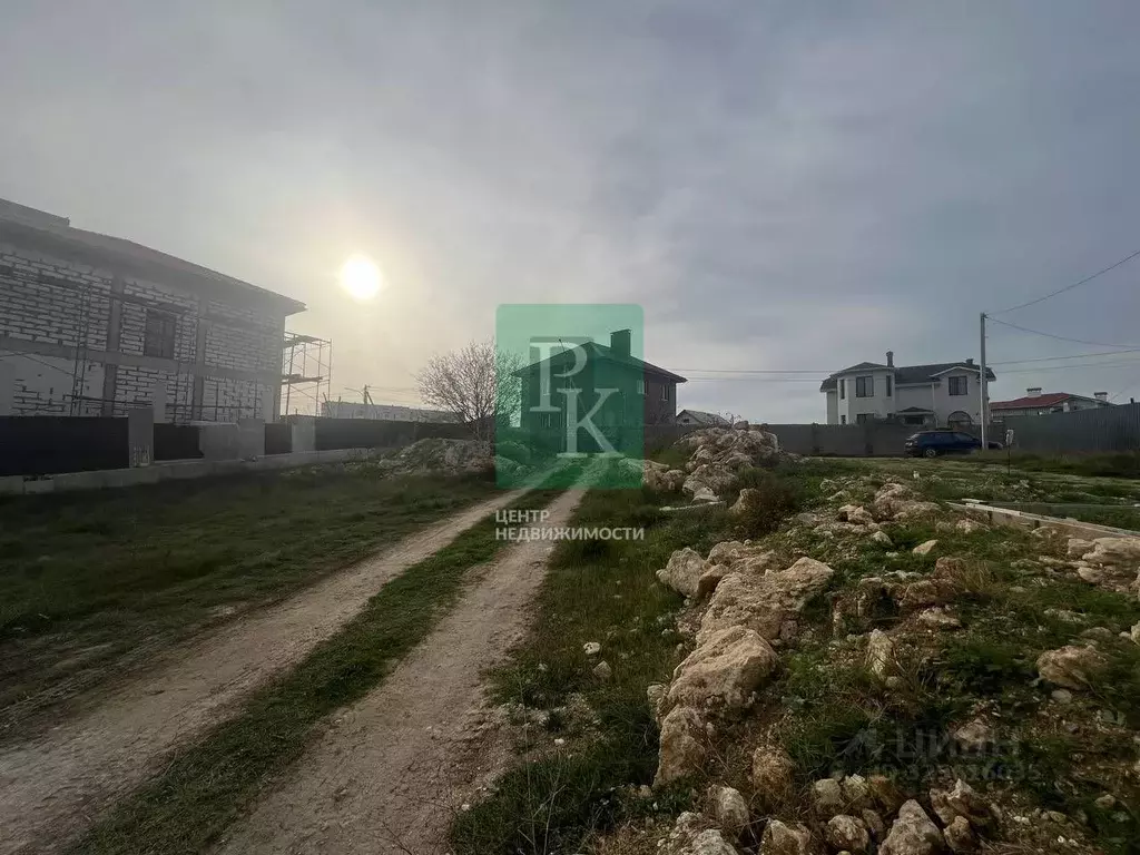 Участок в Севастополь с. Вишневое, ул. Аметхан-Султан (5.0 сот.) - Фото 2