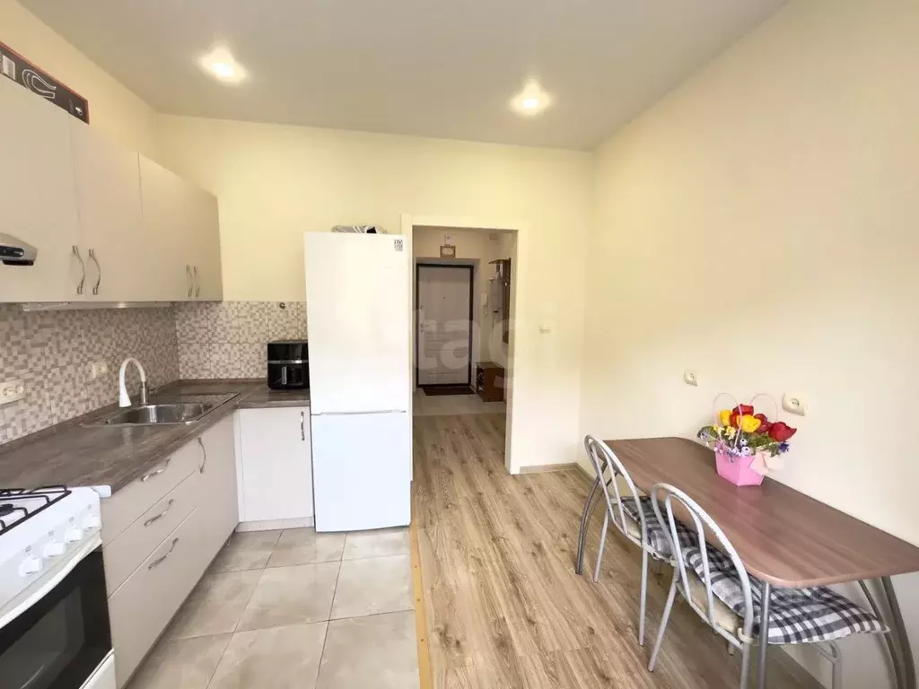 1-к кв. Татарстан, Казань ул. Толбухина, 15к2 (36.6 м) - Фото 1