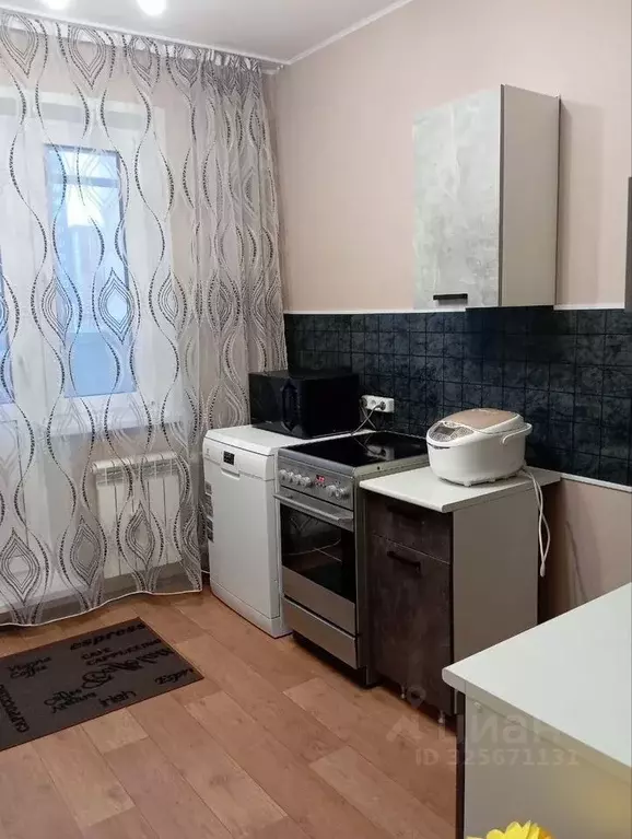 1-к кв. Красноярский край, Красноярск ул. Чернышевского, 118А (36.0 м) - Фото 1