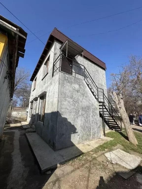 Торговая площадь в Крым, Сакский район, Новофедоровка пгт ул. Марченко ... - Фото 1