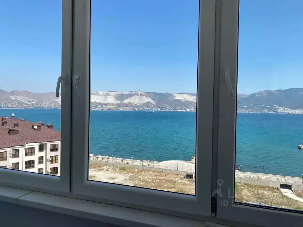 1-к кв. Краснодарский край, Новороссийск Суворовская ул., 77 (42.0 м) - Фото 0