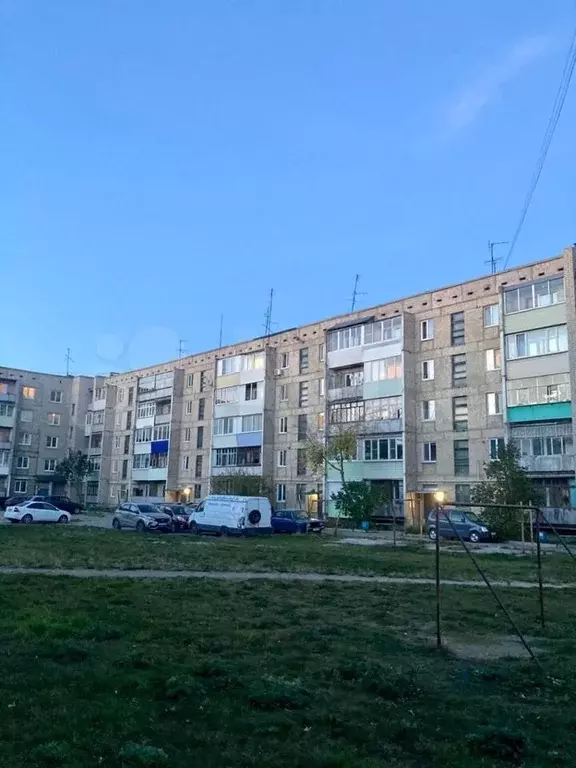 2-к. квартира, 53м, 1/5эт. - Фото 0