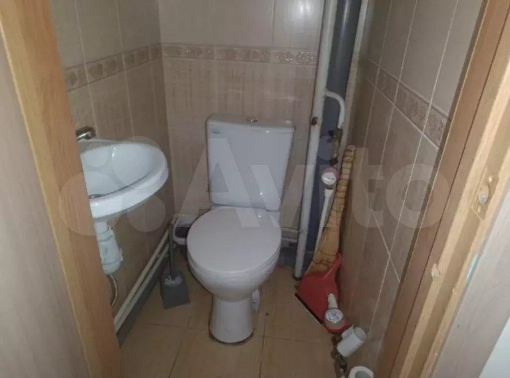 Комната 14 м в 4-к., 1/10 эт. - Фото 1