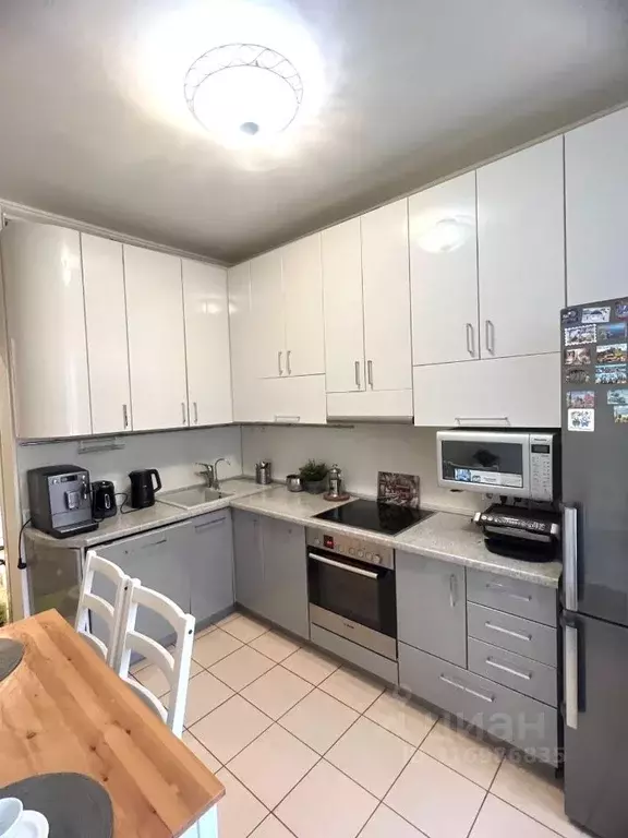 3-к кв. Архангельская область, Архангельск ул. Гайдара, 27 (64.0 м) - Фото 0