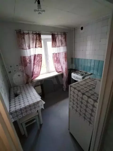 1-к. квартира, 32 м, 2/5 эт. - Фото 0
