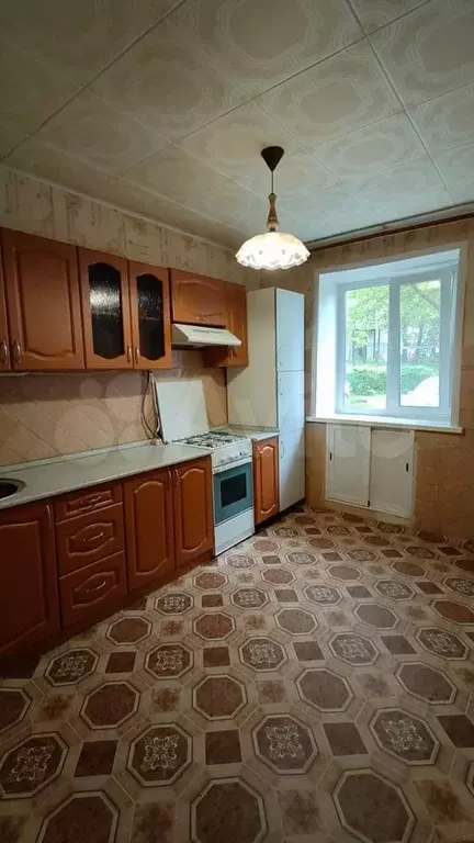 2-к. квартира, 50 м, 1/5 эт. - Фото 0