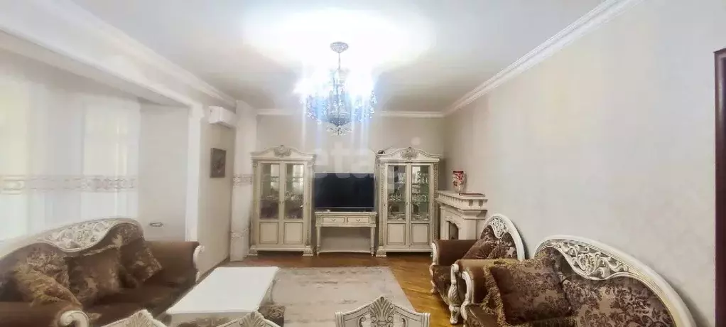 Дом в Дагестан, Дербент ул. Х. Тагиева (172 м) - Фото 1