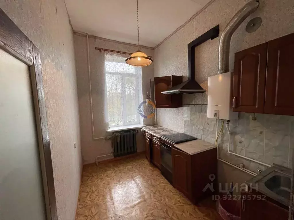 2-к кв. Новгородская область, Старая Русса Советская наб., 11 (48.5 м) - Фото 0