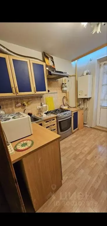 3-к кв. Белгородская область, Белгород ул. Есенина, 48 (70.0 м) - Фото 2