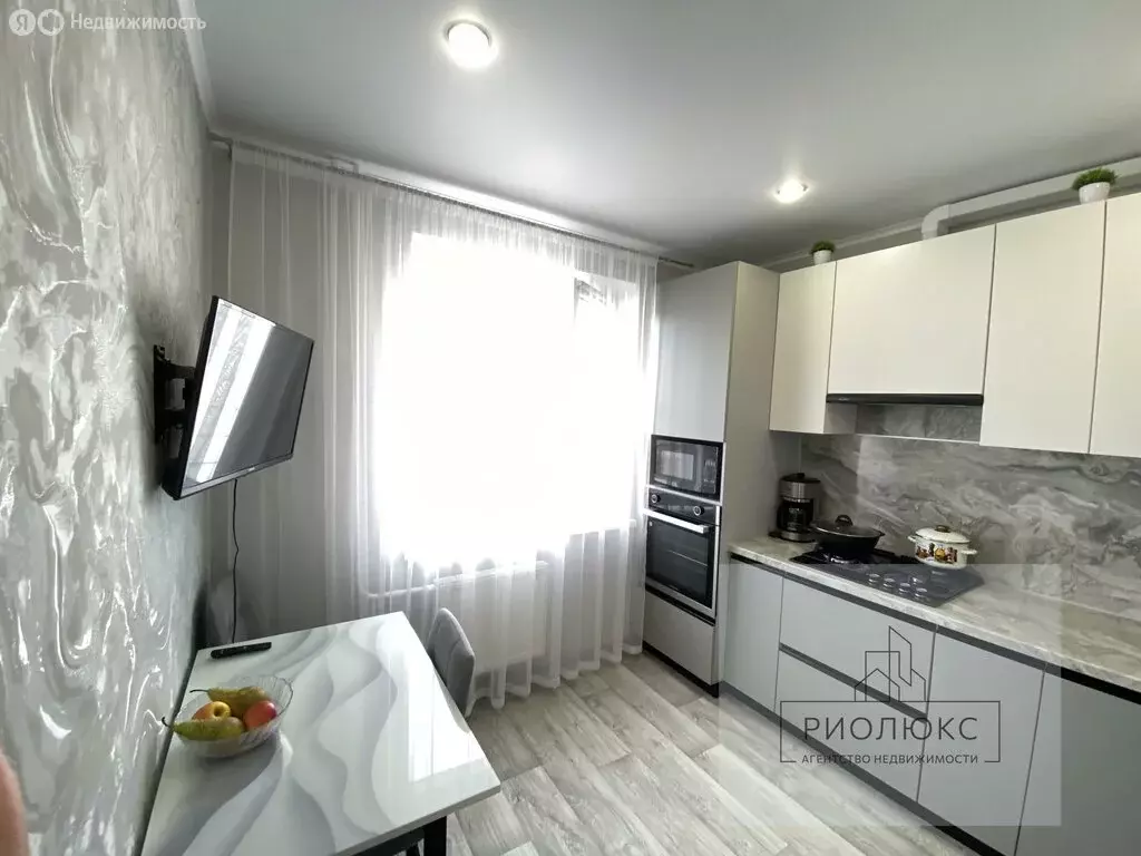 2-комнатная квартира: Магнитогорск, улица Жукова, 27 (51.7 м) - Фото 1