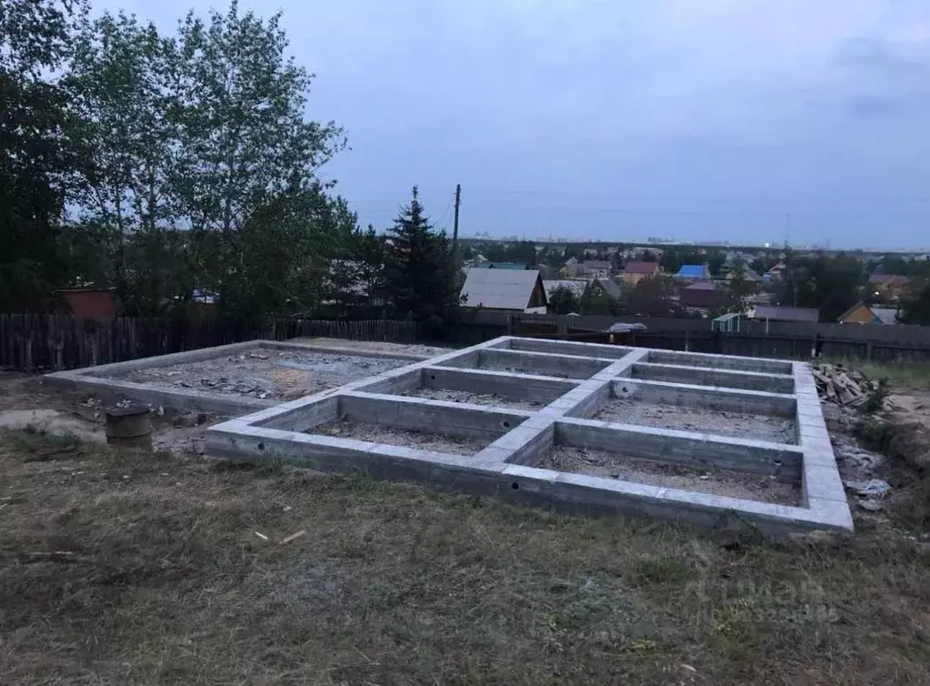 Участок в Саха (Якутия), Якутск ул. Просторы Тундры (15.0 сот.) - Фото 2