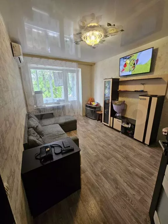 2-к. квартира, 48,8 м, 2/2 эт. - Фото 0