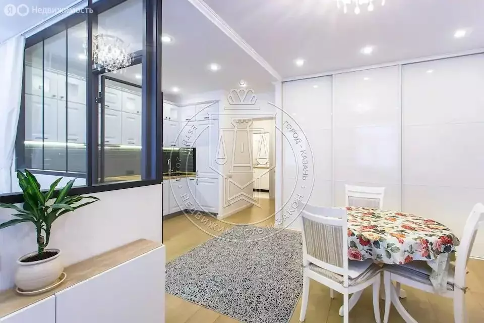 1-комнатная квартира: Казань, улица Япеева, 10 (39.5 м) - Фото 0