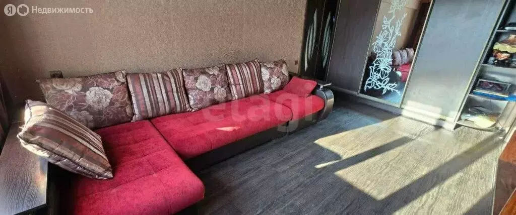 3-комнатная квартира: Брянск, Бежицкий район, улица Камозина, 30 (50.5 ... - Фото 1