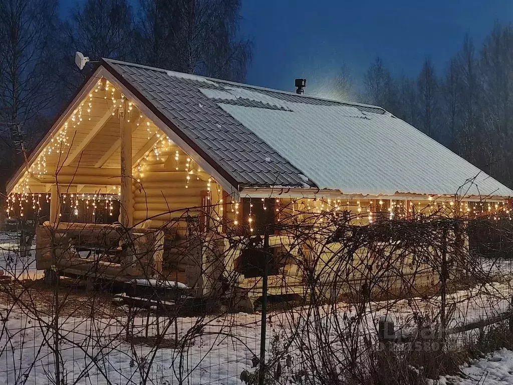 Дом в Псковская область, Пушкиногорье городское поселение, д. ... - Фото 1