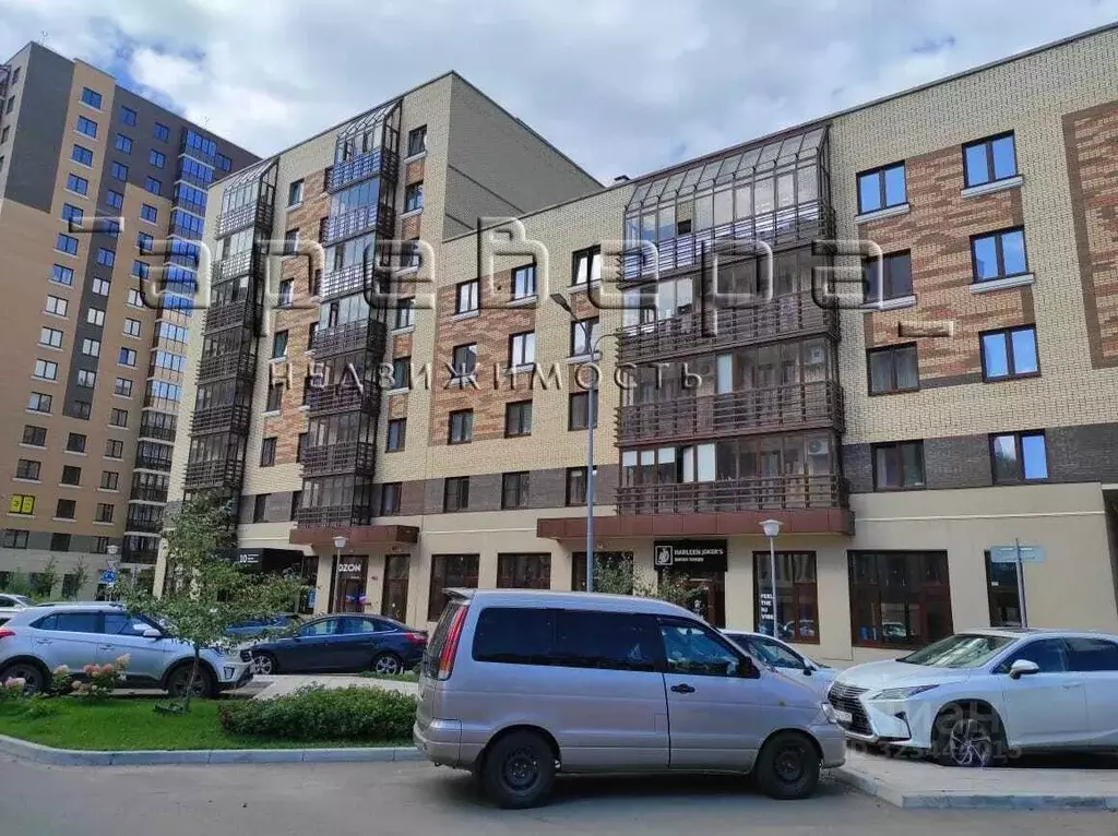 2-к кв. Красноярский край, Красноярск наб. Южная, 10 (69.08 м) - Фото 1