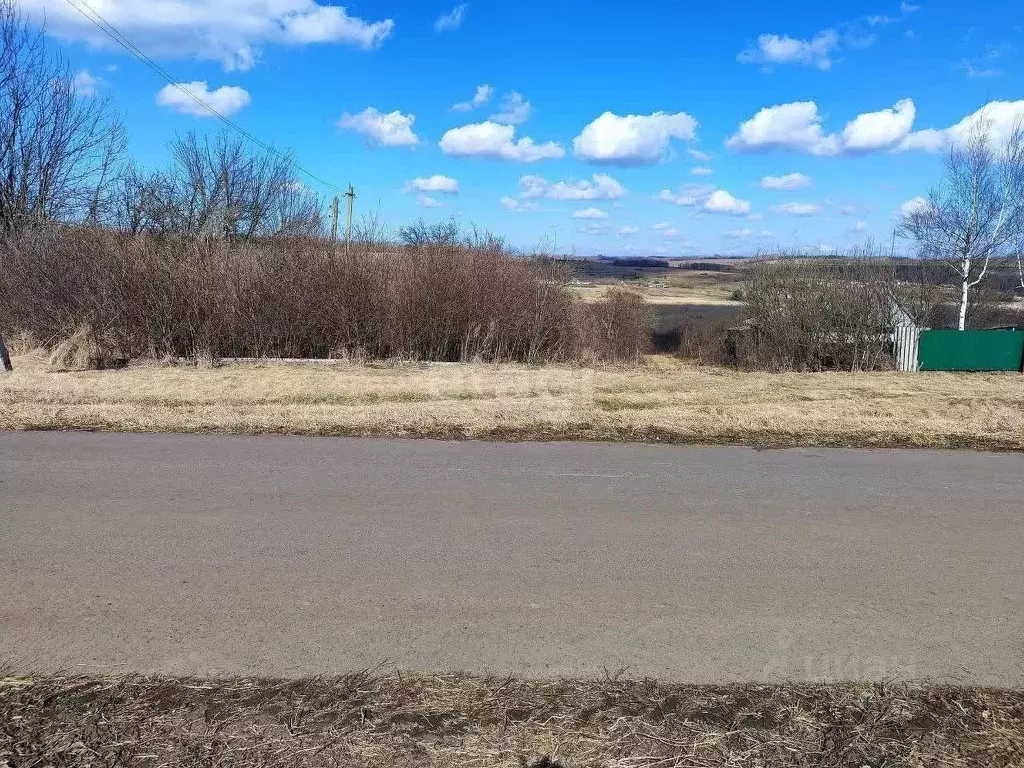 Участок в Белгородская область, Алексеевский муниципальный округ, с. ... - Фото 1