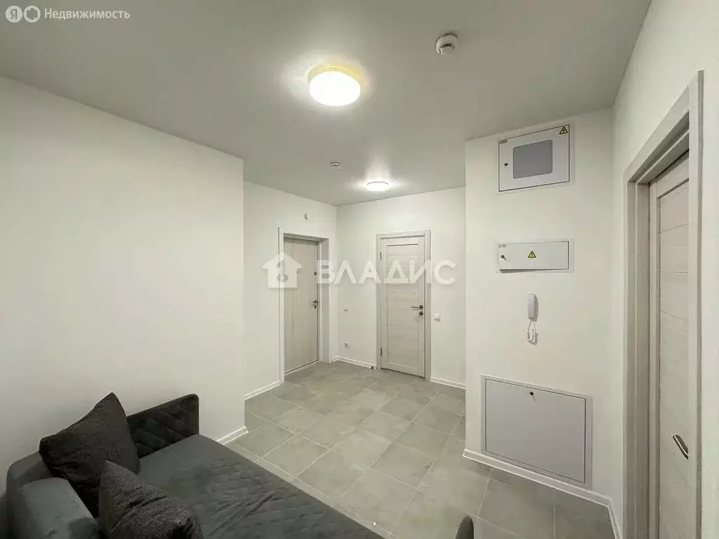 3-комнатная квартира: Москва, Очаковское шоссе, 7 (77.2 м) - Фото 1