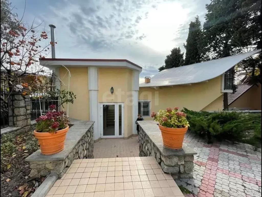Дом в Крым, Алупка спуск Крутой, 12А (168 м) - Фото 1
