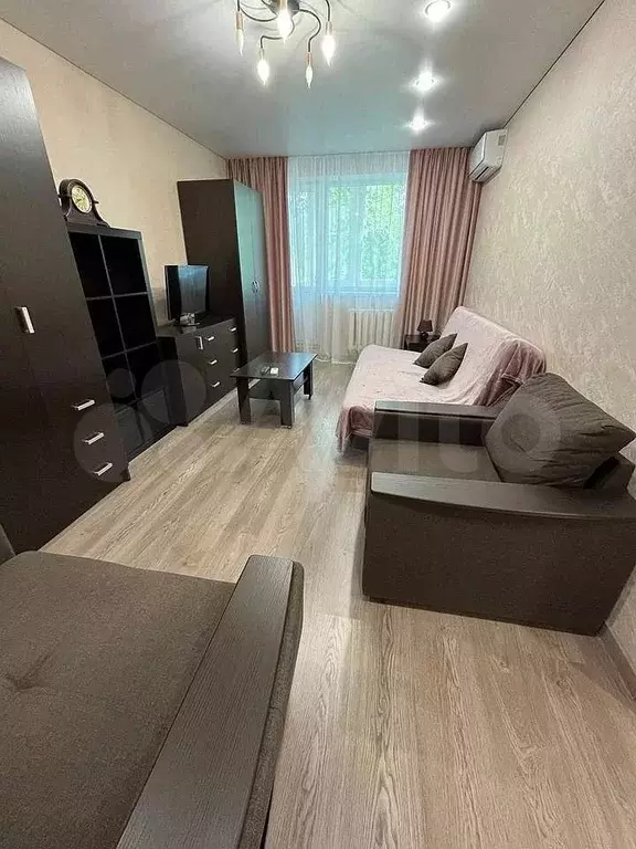 1-к. квартира, 30 м, 4/5 эт. - Фото 1