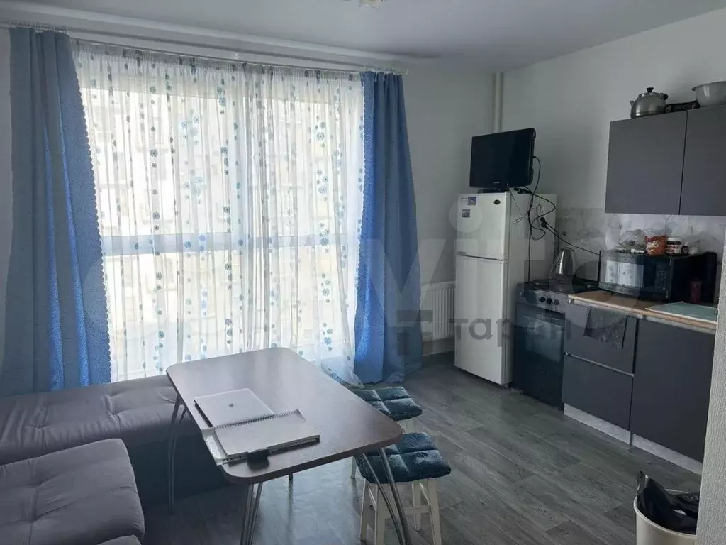 1-к. квартира, 42 м, 6/10 эт. - Фото 1