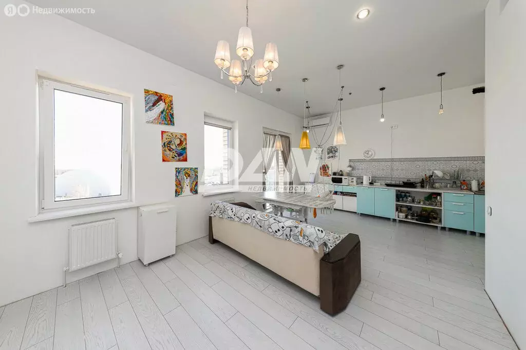 2-комнатная квартира: посёлок Западный, микрорайон Привилегия, ... - Фото 2