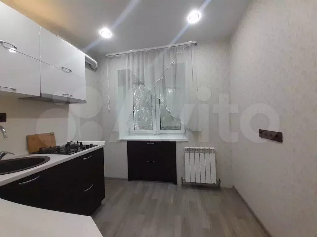 2-к. квартира, 43 м, 5/5 эт. - Фото 1