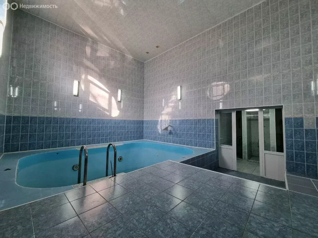 Помещение свободного назначения (230 м) - Фото 1