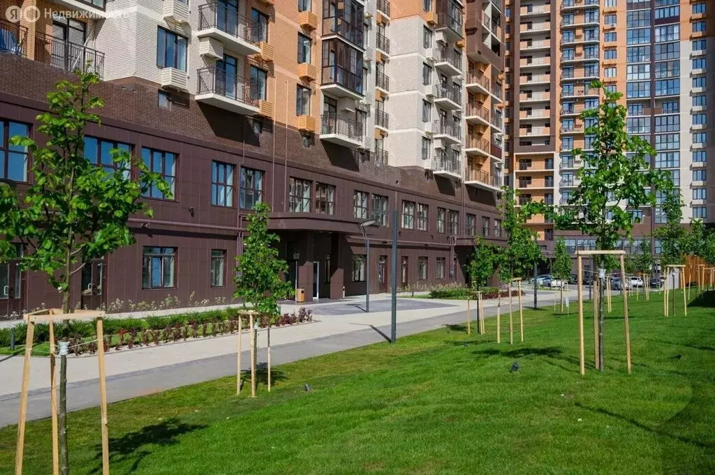 1-комнатная квартира: Астрахань, улица Набережная Приволжского Затона, ... - Фото 2