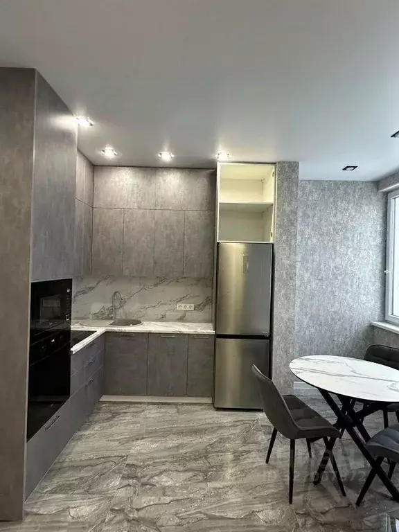 1-к кв. Крым, Симферополь просп. Александра Суворова, 99 (40.0 м) - Фото 1