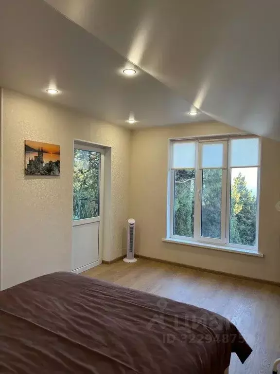 Дом в Крым, Ялта муниципальный округ, Береговое пгт ул. Кипарисная, 9 ... - Фото 2