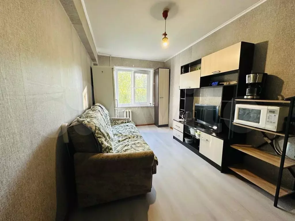 Комната 13,9 м в 4-к., 4/5 эт. - Фото 1