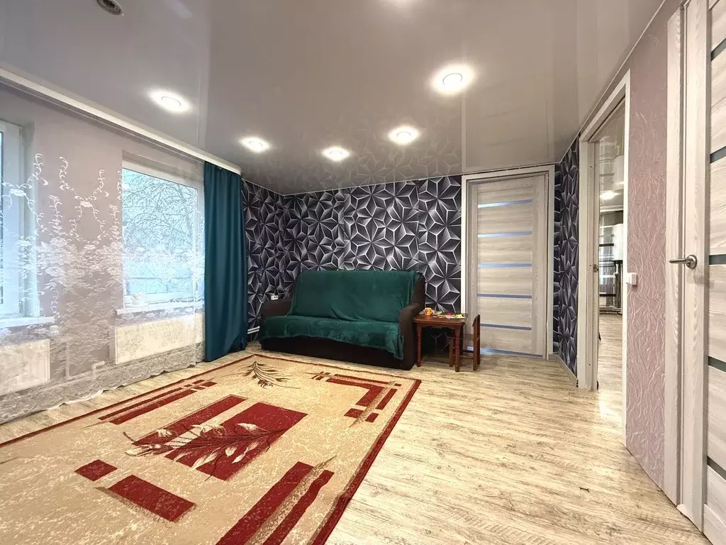 Дом в Новгородская область, Новгородский район, Бронницкое с/пос, с. ... - Фото 1