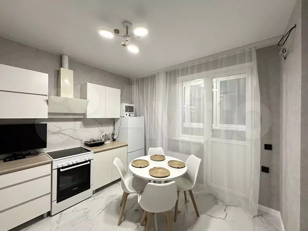 2-к. квартира, 50 м, 11/16 эт. - Фото 0