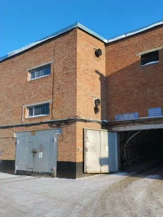 Гараж в Оренбургская область, Оренбург Театральная ул., 37 (18 м) - Фото 1