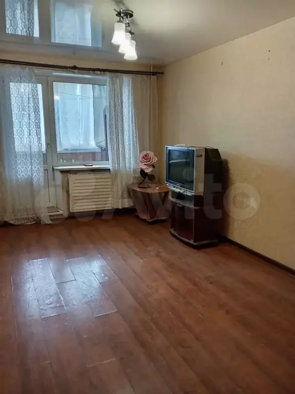 1-к. квартира, 33 м, 1/9 эт. - Фото 0