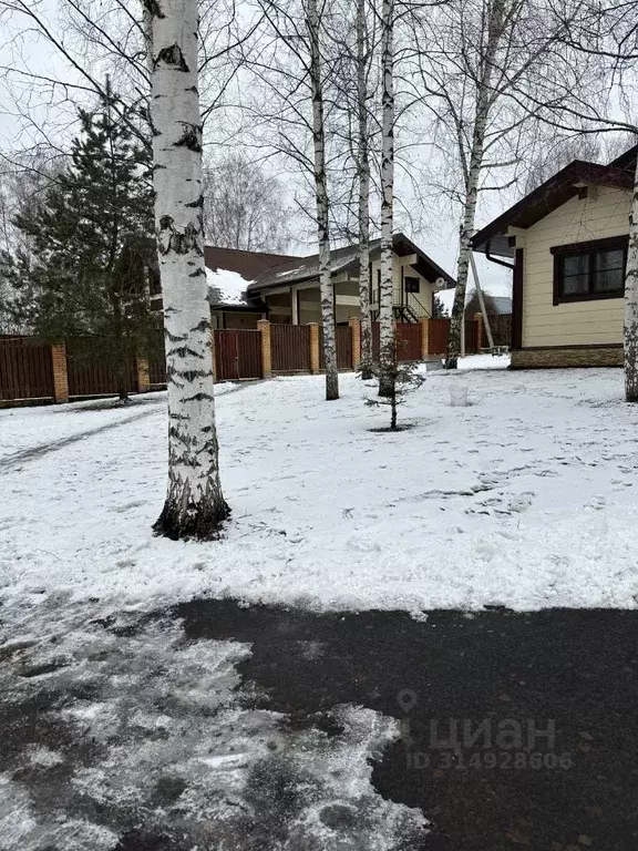 Дом в Тверская область, Кашинский муниципальный округ, д. Волжанка ул. ... - Фото 1