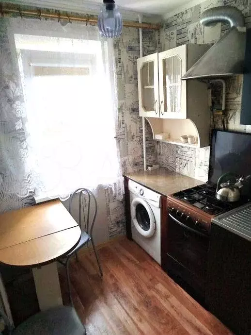 1-к. квартира, 32 м, 2/5 эт. - Фото 0