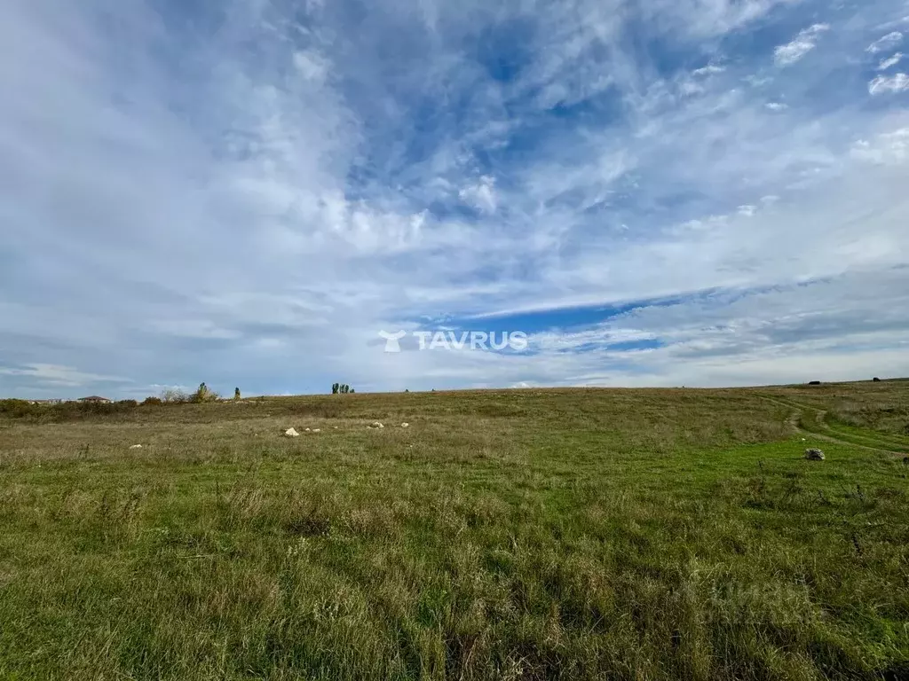 Участок в Крым, Симферопольский район, Перовское с/пос, с. Ключи ул. ... - Фото 2