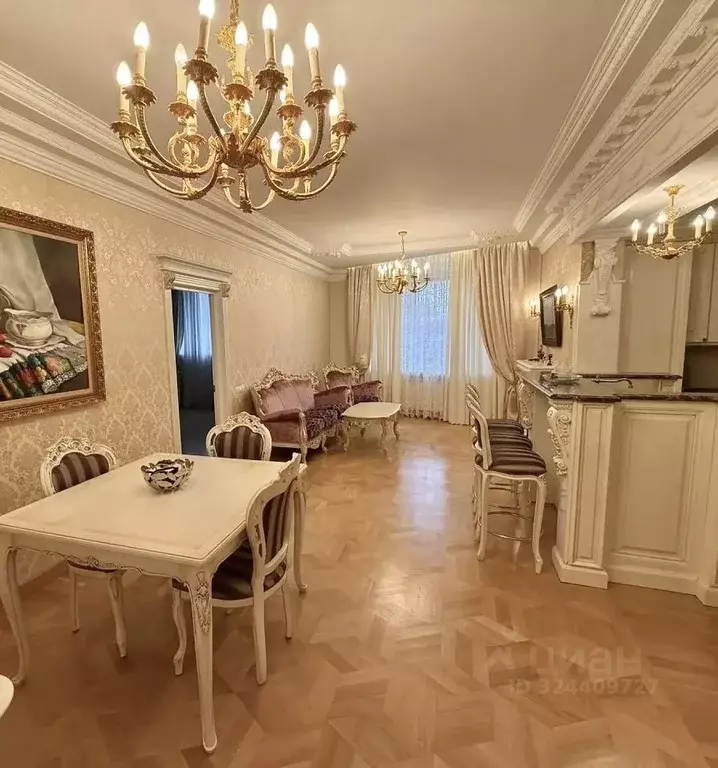 3-к кв. Воронежская область, Воронеж ул. Алексеевского, 25 (128.0 м) - Фото 0