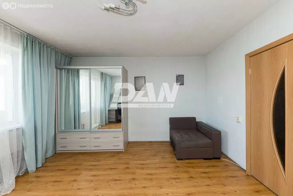 2-комнатная квартира: Челябинск, улица Академика Королёва, 17 (56.5 м) - Фото 1