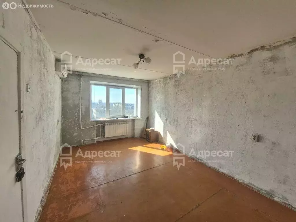 3-комнатная квартира: Волгоград, улица 50 лет Октября, 17 (59.1 м) - Фото 2