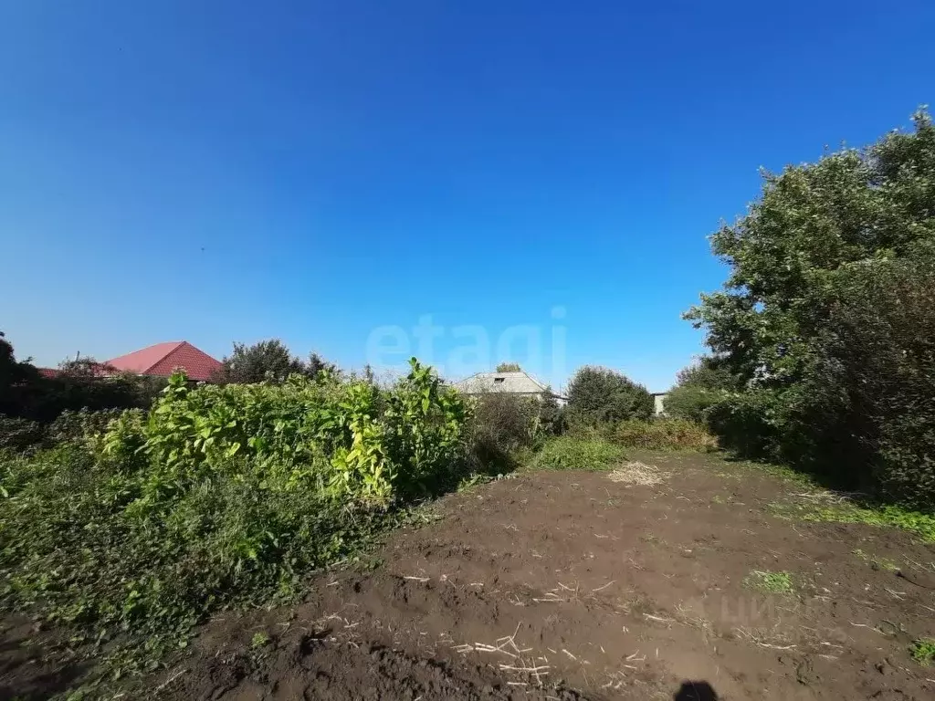 Участок в Кемеровская область, Ленинск-Кузнецкий Краснопитерская ул. ... - Фото 1